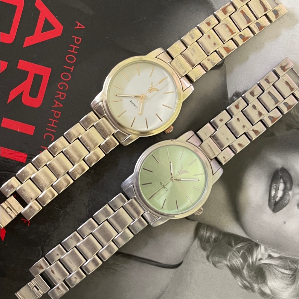 Pair of American Eagle Outfitters quartz analog wristwatches